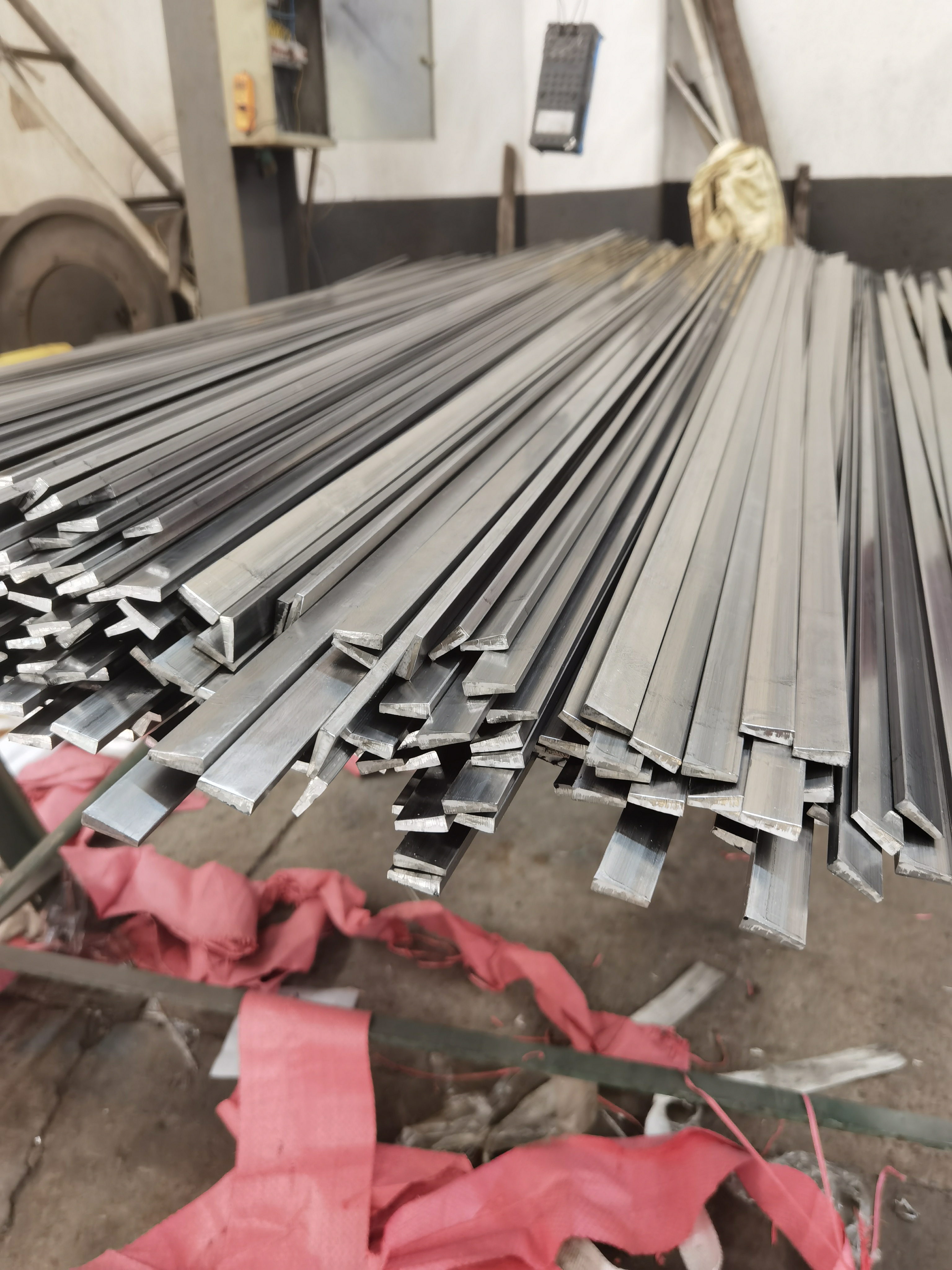 T形三角形V型等来图异型材冷拉不锈钢异型钢